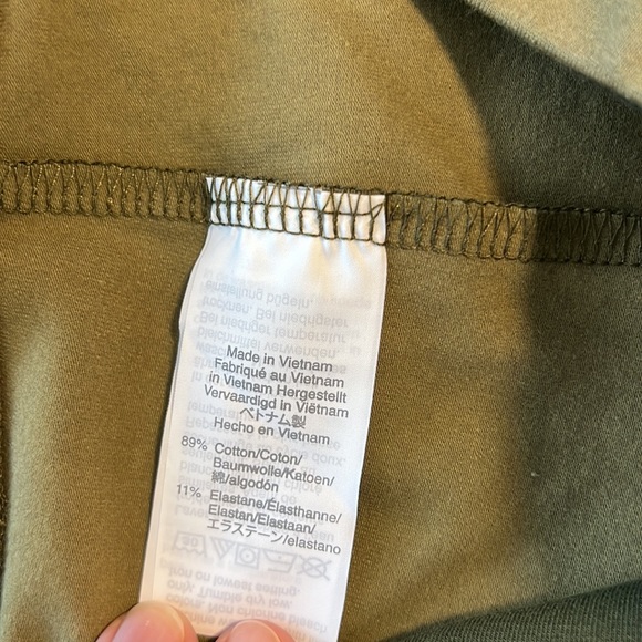 NWT J. Crew Factory Mid-Rise Camo Legging, S - Picture 9 of 11